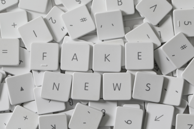 Comment mettre fin à l&rsquo;infodémie qui contamine nos démocraties